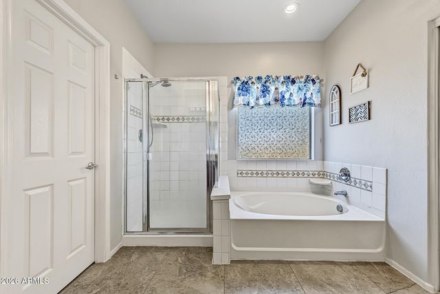 700 W DESERT BASIN Drive, San Tan Valley, AZ 85143
