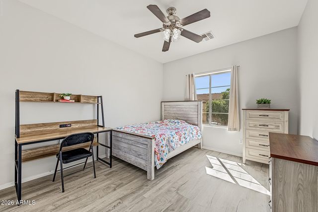 700 W DESERT BASIN Drive, San Tan Valley, AZ 85143