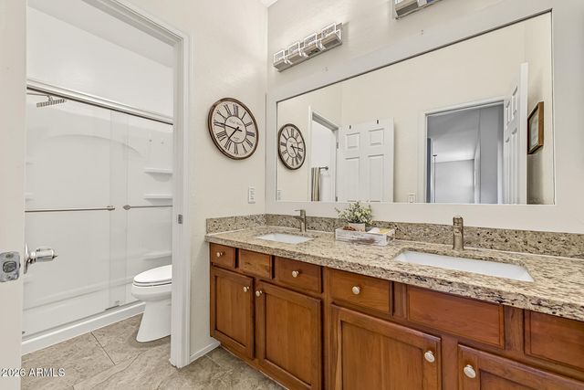 700 W DESERT BASIN Drive, San Tan Valley, AZ 85143