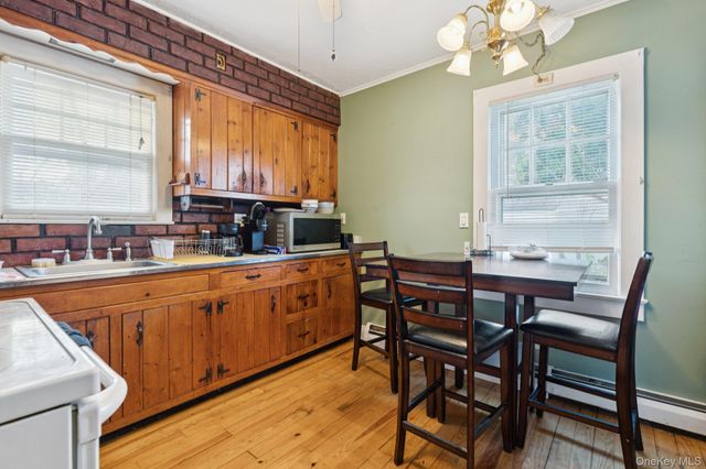 83 Elm Road E, Mastic Beach, NY 11951