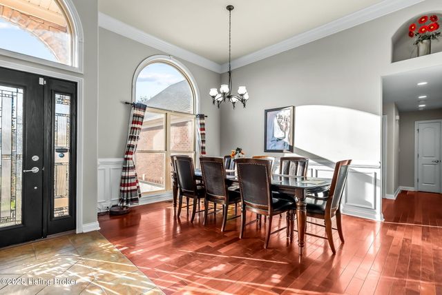 409 Wood Springs Rd, La Grange, KY 40031