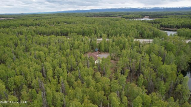 29022 W Parks Highway, Willow, AK 99688