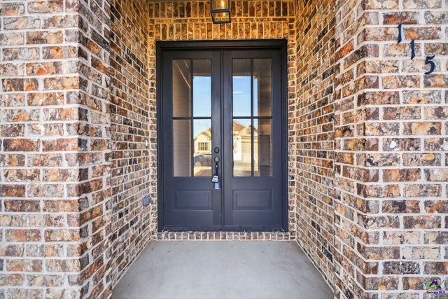 115 Black Birch Ln, Kathleen, GA 31047