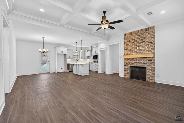 115 Black Birch Ln, Kathleen, GA 31047