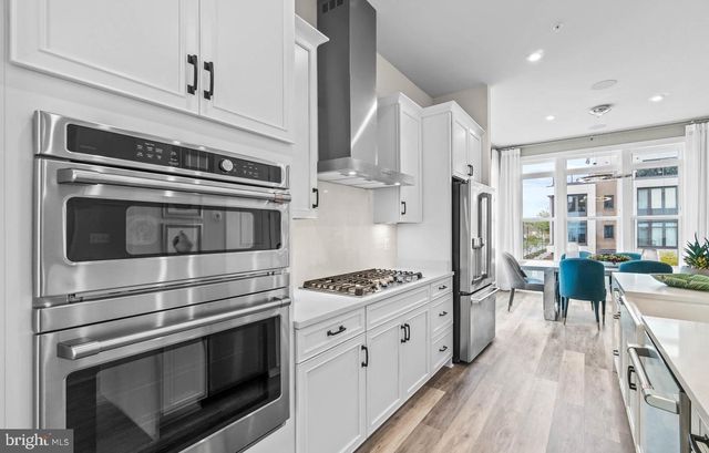16360 COLUMBUS AVE, Rockville, MD 20855