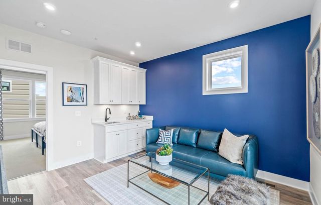 16360 COLUMBUS AVE, Rockville, MD 20855