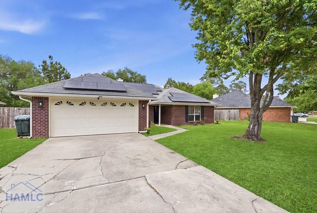 211 Wentworth Way, Hinesville, GA 31313