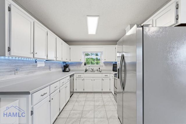 211 Wentworth Way, Hinesville, GA 31313