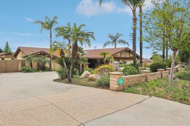 1943 Brookhurst Drive, El Cajon, CA 92019