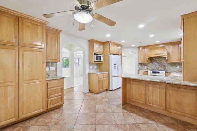 1943 Brookhurst Drive, El Cajon, CA 92019