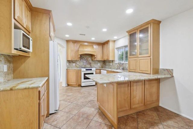 1943 Brookhurst Drive, El Cajon, CA 92019