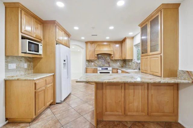 1943 Brookhurst Drive, El Cajon, CA 92019