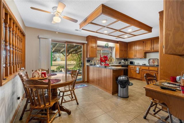 16800 S 1413 Road, Nevada, MO 64772