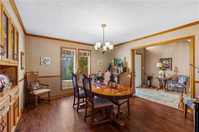 16800 S 1413 Road, Nevada, MO 64772