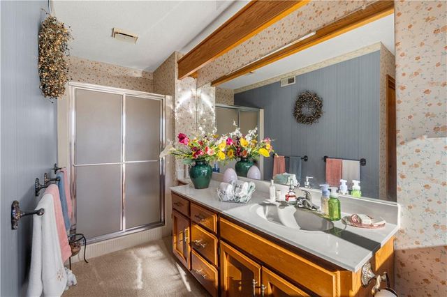 16800 S 1413 Road, Nevada, MO 64772