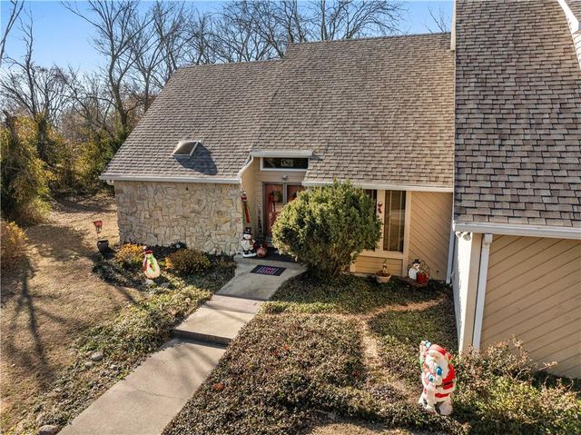 16800 S 1413 Road, Nevada, MO 64772