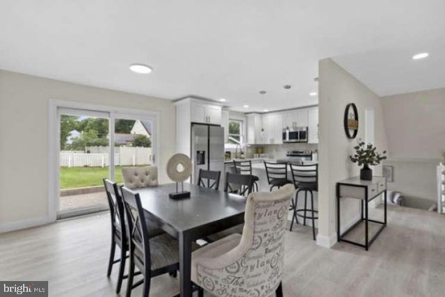 105 COVERED BRIDGE RD, Cherry Hill, NJ 08034