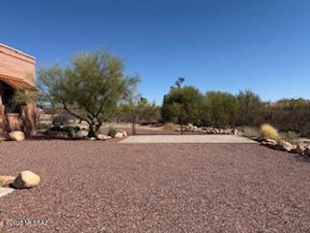 7040 N Montecatina Drive, Tucson, AZ 85704