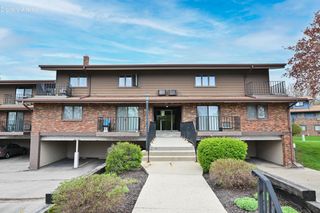 4015 84th STREET #8, Greenfield, WI 53228