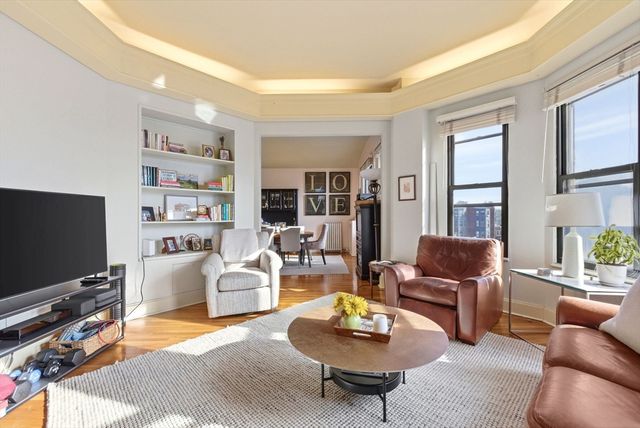 411 Marlborough Street 12, Boston, MA 02115