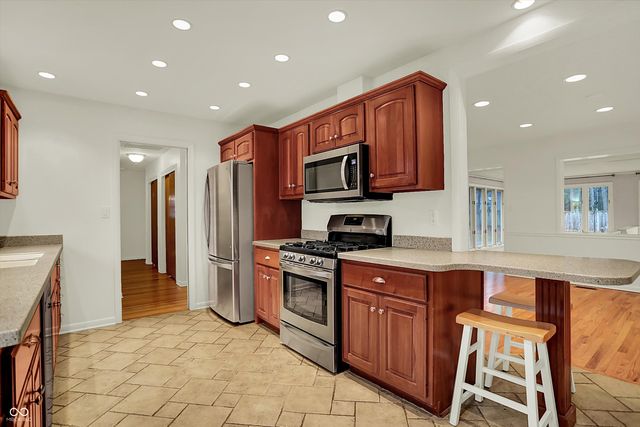 7766 Cree Trail, Indianapolis, IN 46250