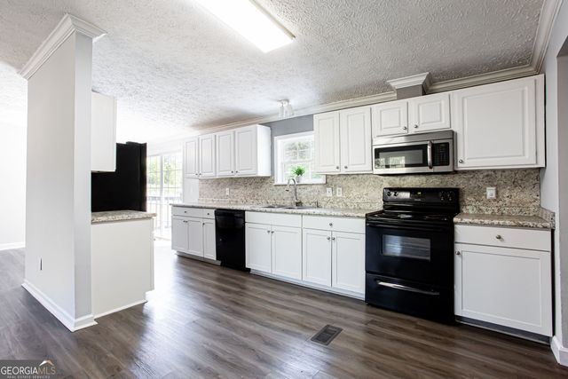 2955 Tommy Dillard Road, Monroe, GA 30656