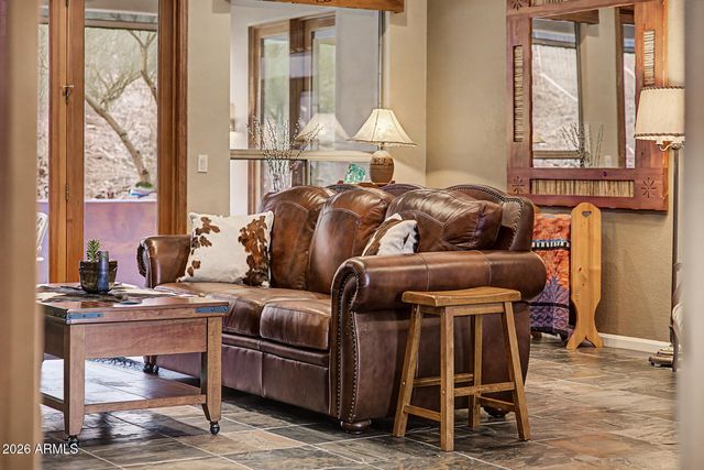 18315 W SANTA ALBERTA Lane, Goodyear, AZ 85338