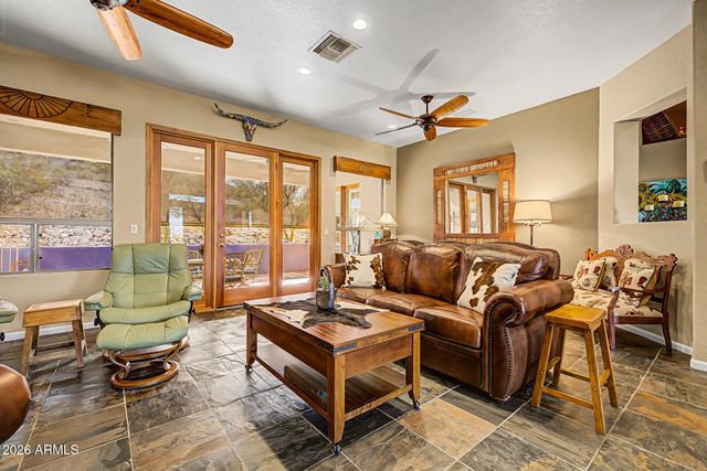 18315 W SANTA ALBERTA Lane, Goodyear, AZ 85338