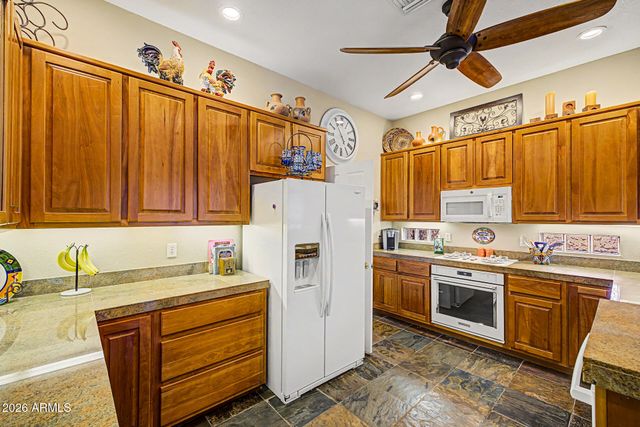 18315 W SANTA ALBERTA Lane, Goodyear, AZ 85338