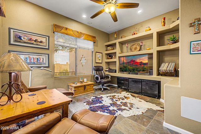 18315 W SANTA ALBERTA Lane, Goodyear, AZ 85338