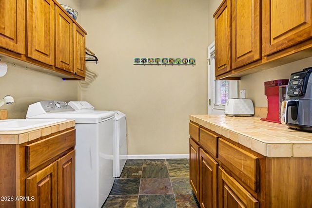 18315 W SANTA ALBERTA Lane, Goodyear, AZ 85338