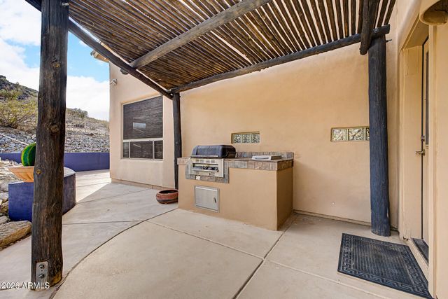 18315 W SANTA ALBERTA Lane, Goodyear, AZ 85338