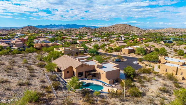 18315 W SANTA ALBERTA Lane, Goodyear, AZ 85338