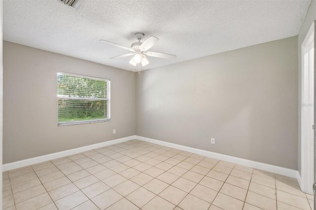 241 LOCH LOW DRIVE, Sanford, FL 32773