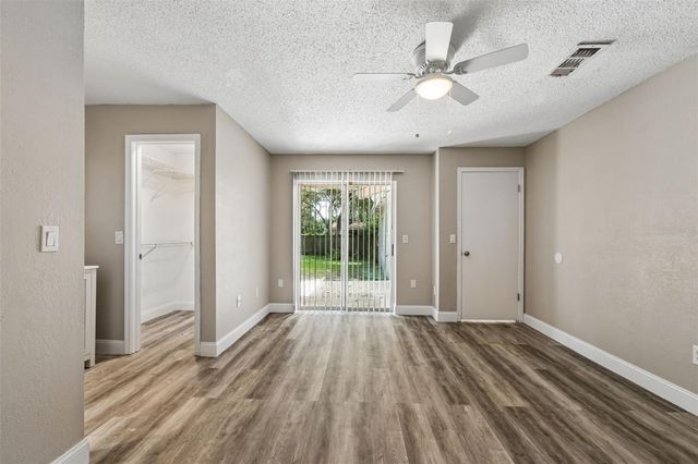 241 LOCH LOW DRIVE, Sanford, FL 32773