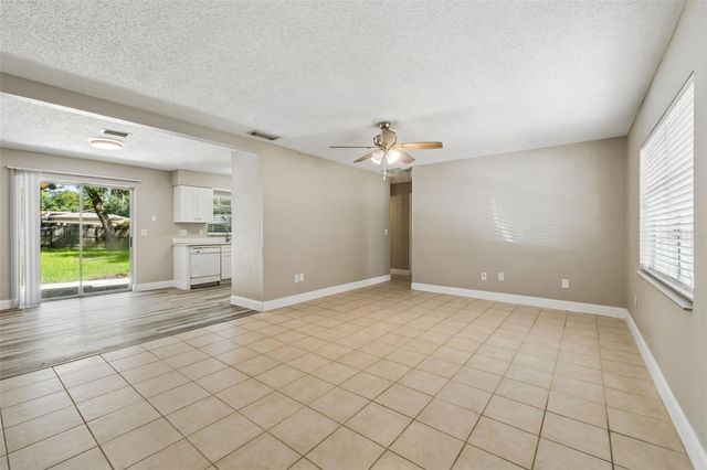 241 LOCH LOW DRIVE, Sanford, FL 32773