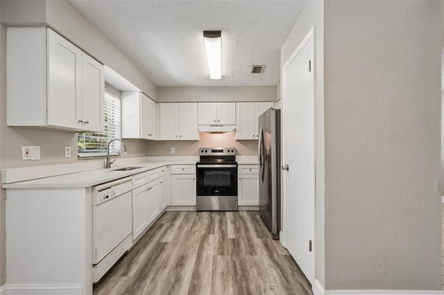 241 LOCH LOW DRIVE, Sanford, FL 32773