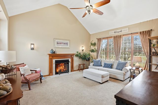 11063 Marion Place, Crown Point, IN 46307