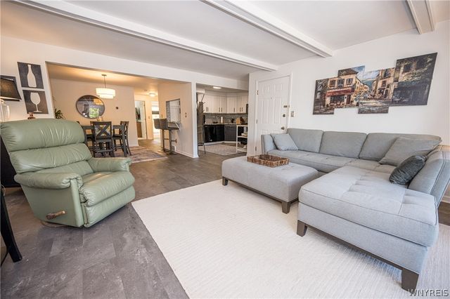 930 Hopkins Road E, Amherst, NY 14221