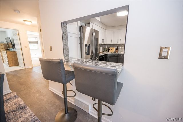 930 Hopkins Road E, Amherst, NY 14221