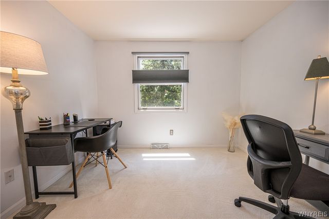 930 Hopkins Road E, Amherst, NY 14221