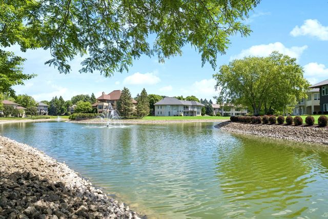11629 Cedar Pass, Hopkins, MN 55305