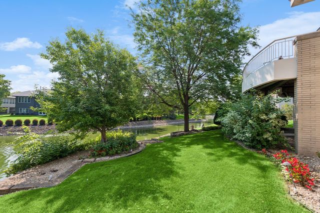 11629 Cedar Pass, Hopkins, MN 55305