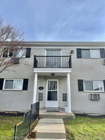 100 W Hickory Grove Road c1, Bloomfield Hills, MI 48304