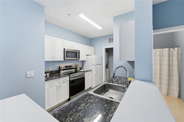 108 Mill Street 104, Woonsocket, RI 02895