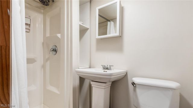 3125 Arrow Point Drive, Zanesville, OH 43701