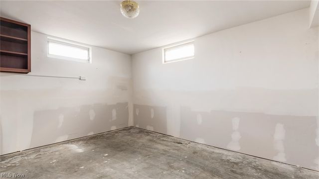 3125 Arrow Point Drive, Zanesville, OH 43701