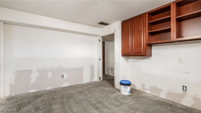 3125 Arrow Point Drive, Zanesville, OH 43701