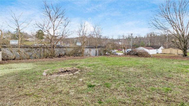 3125 Arrow Point Drive, Zanesville, OH 43701