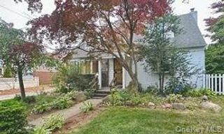 81 Gerard Avenue, New Hyde Park, NY 11040